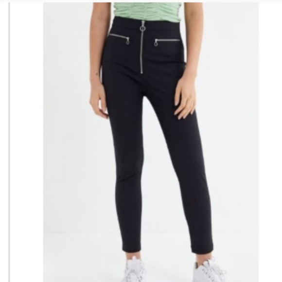 Urban Outfitters Susie Black Zip Pants Sz 2 NWT - Picture 1 of 9